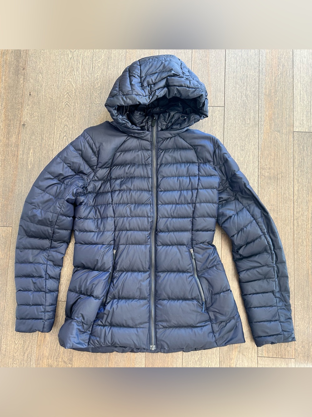 Lululemon down for it jacket in navy blue size 8